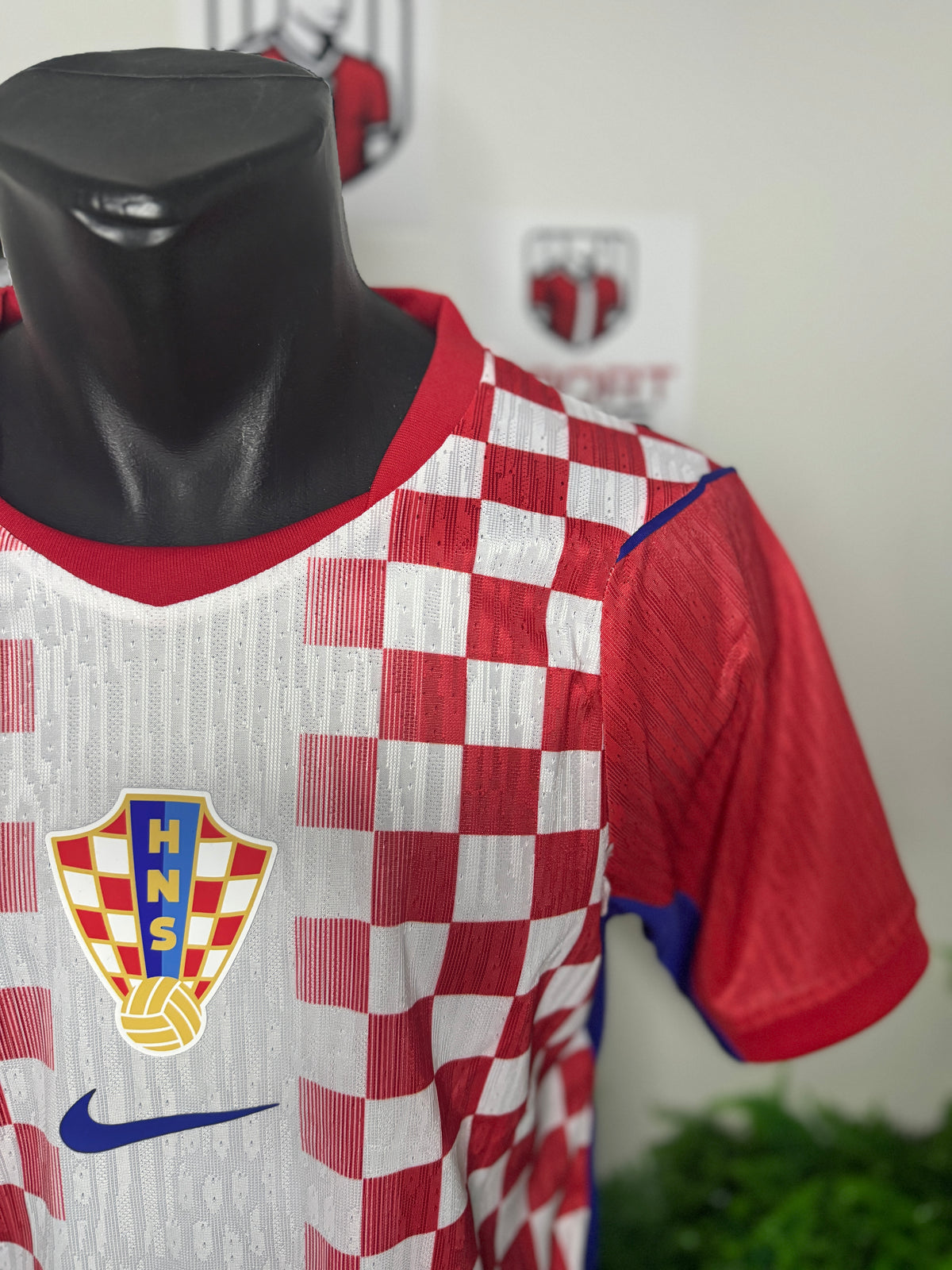Croatia "Gvardiol 4" Home Fan Jersey