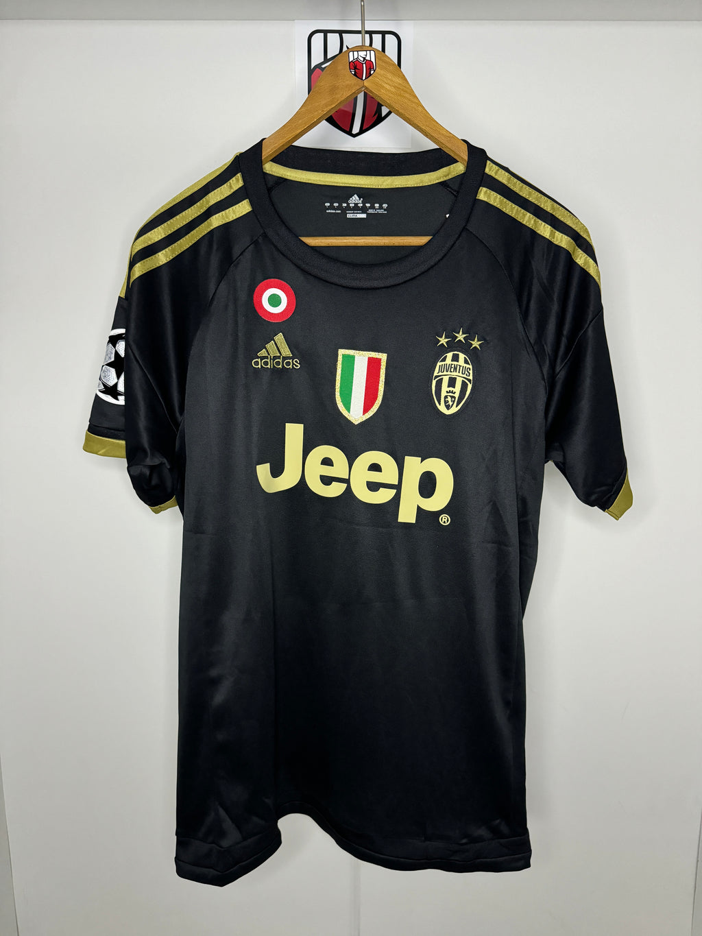 Juventus FC "Pogba 10" Third kit 2015/2016- Retro