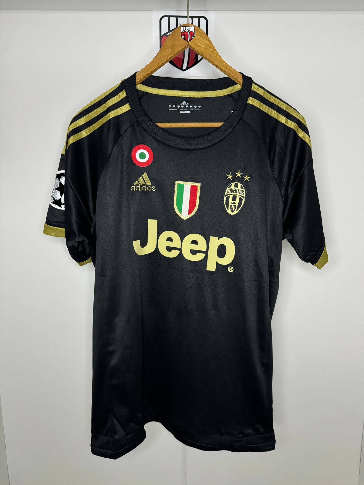 Juventus FC "Pogba 10" Third kit 2015/2016- Retro