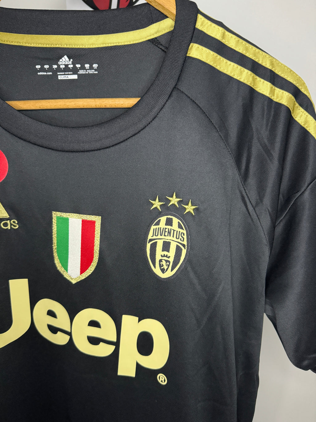 Juventus FC "Pogba 10" Third kit 2015/2016- Retro