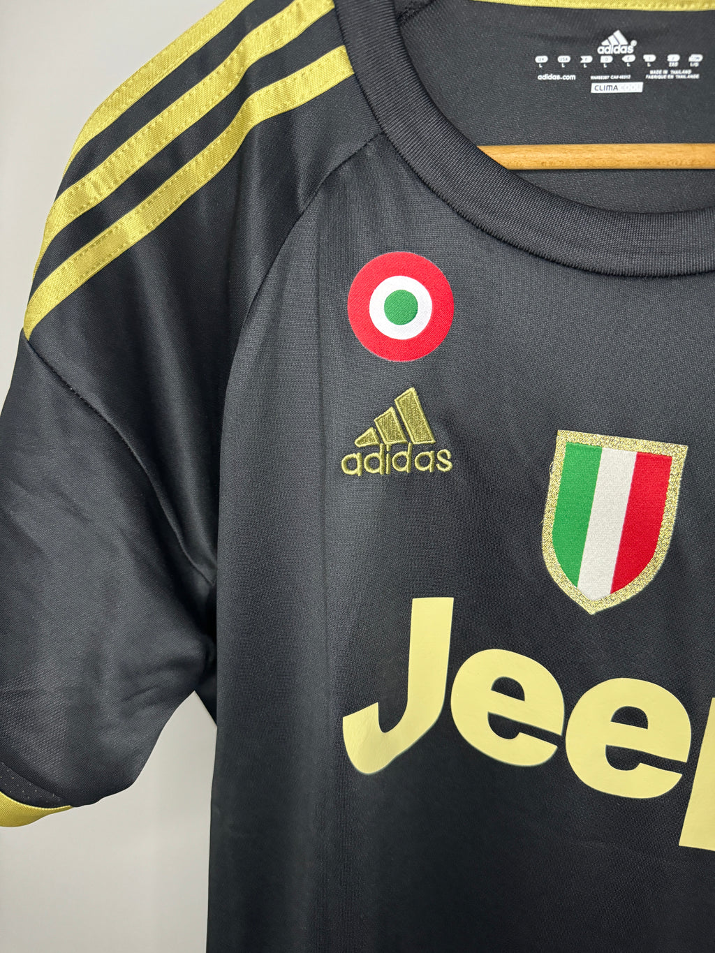 Juventus FC "Pogba 10" Third kit 2015/2016- Retro