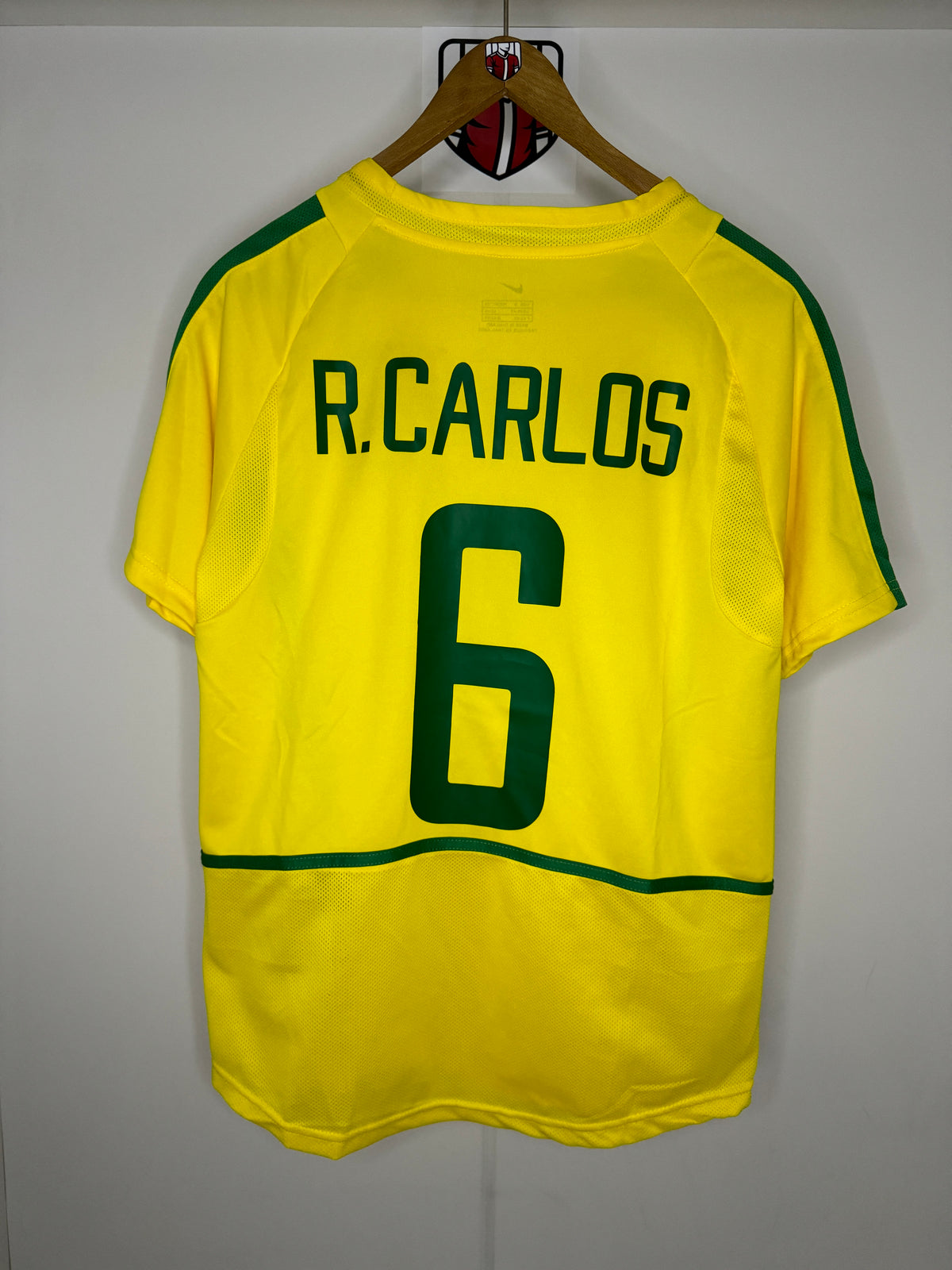Brazil "R.Carlos 6" Home jersey 2002- Retro