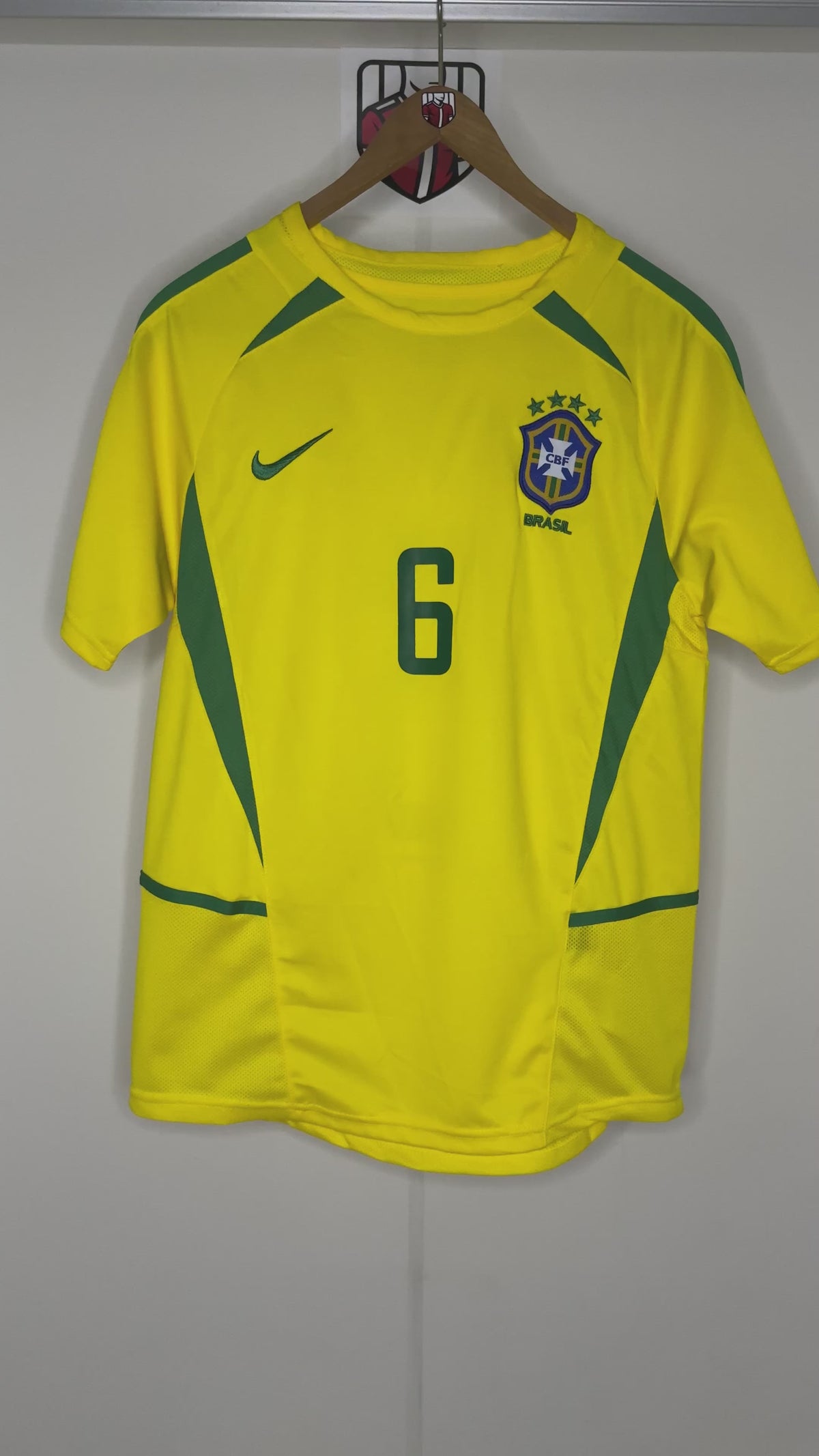 Brazil "R.Carlos 6" Home jersey 2002- Retro